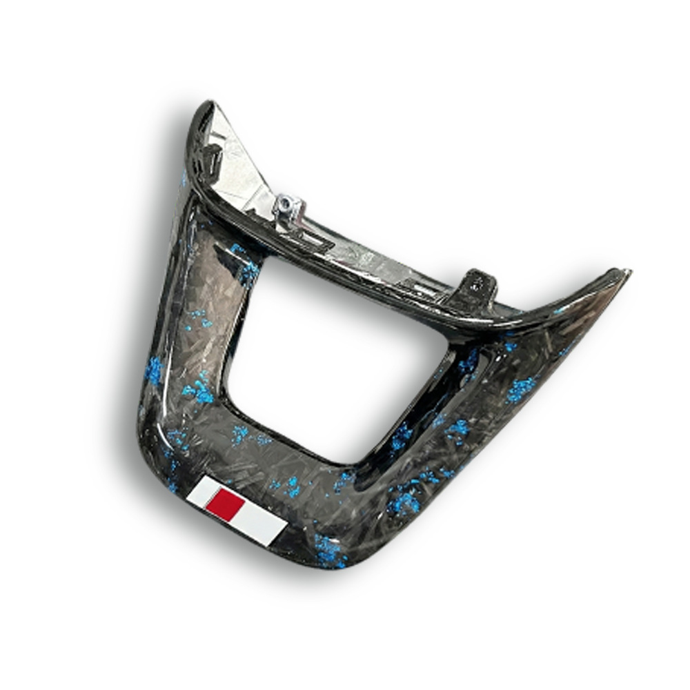 Carbon fiber or forged carbon  - Steering Wheel Cover 评论和价格