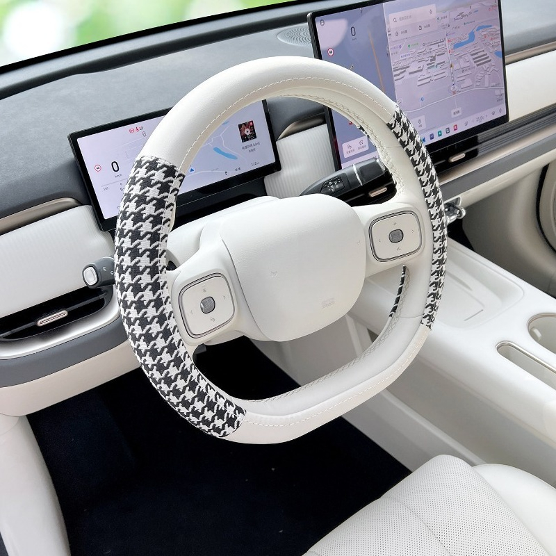 Fit for 2026 ORA 5 Ultra Thin  - Steering Wheel Cover 评论和价格