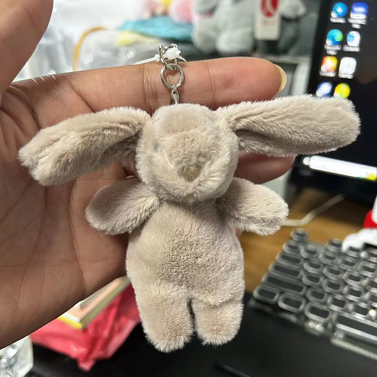 Stuffed Animals Cute Cartoon R - Car Accessories Toy 评论和价格