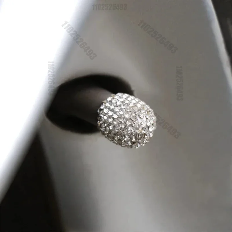 2/4PCS Diamond Car Tire Valve  - Steering Wheel Cover 评论和价格